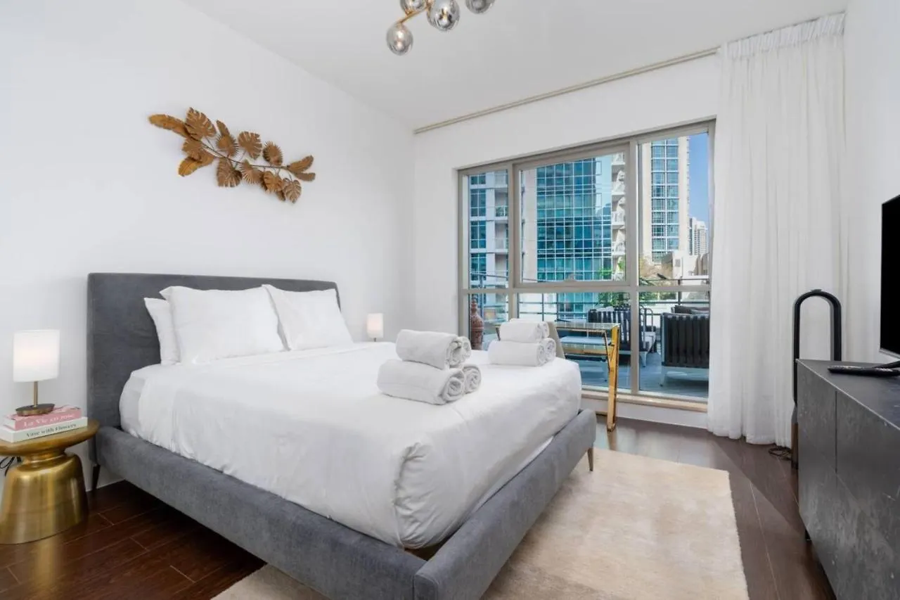 Ferienwohnung Stylish And Central 1 Bd In Downtown Dubai Apartment